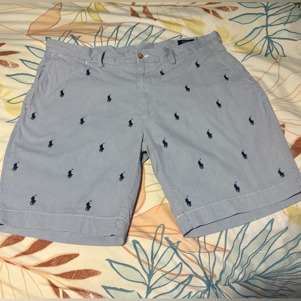 Ralph Lauren Blue White Seersucker All-Over Pony Shorts Sz. 38